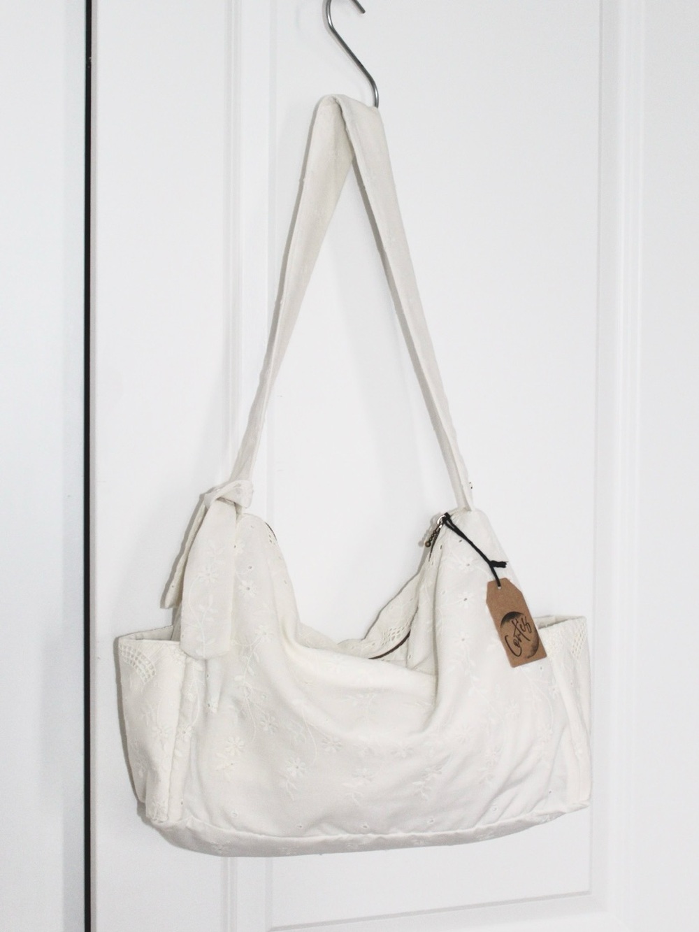 Cream Embroidered bag